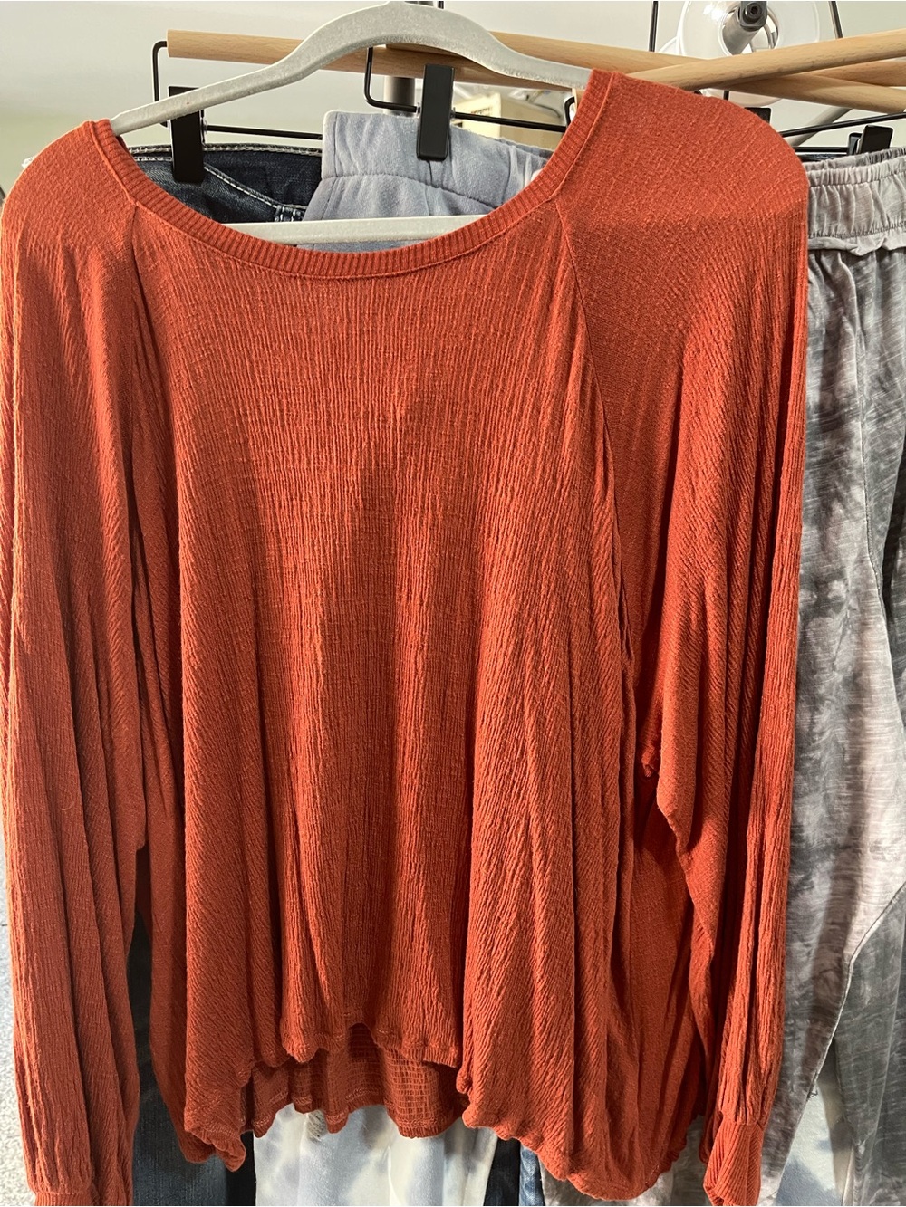 White Crow Rust Textured Scoop-Neck Long Sleeve Top